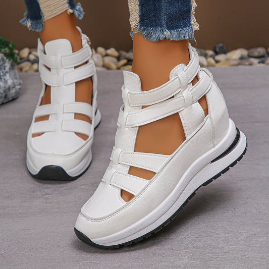 Close-toed Hollow-out Sandals