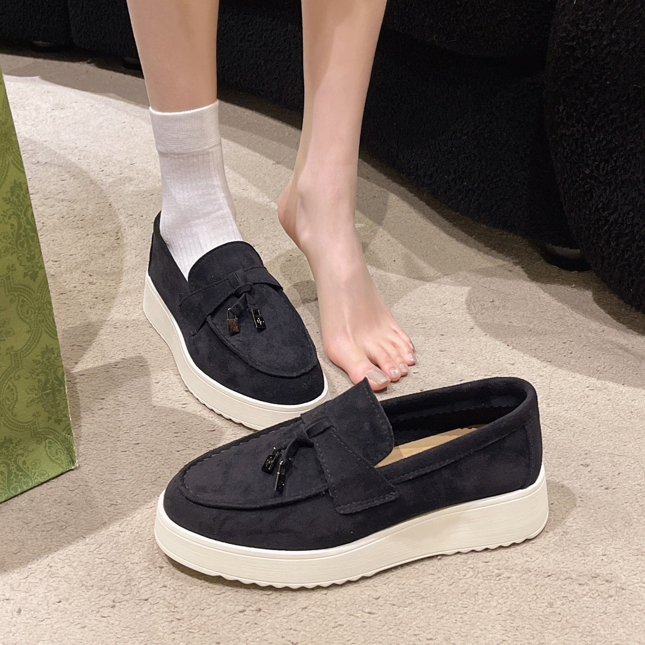 Rubber Platform Peas Oversized