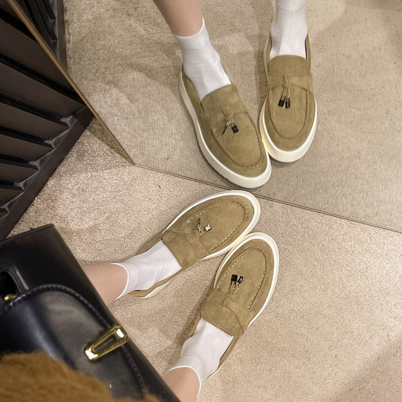 Rubber Platform Peas Oversized